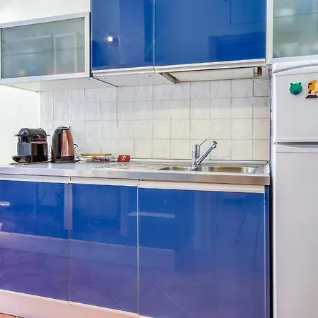 Cozy In With Kitchen Gênes